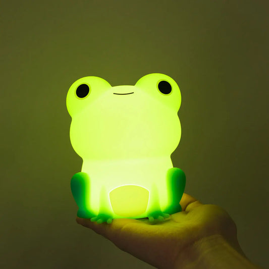 Freddy the Frog! Dimbar Nattlampa i Silikon